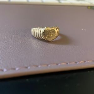 Vintage 10k gold heart signet ring